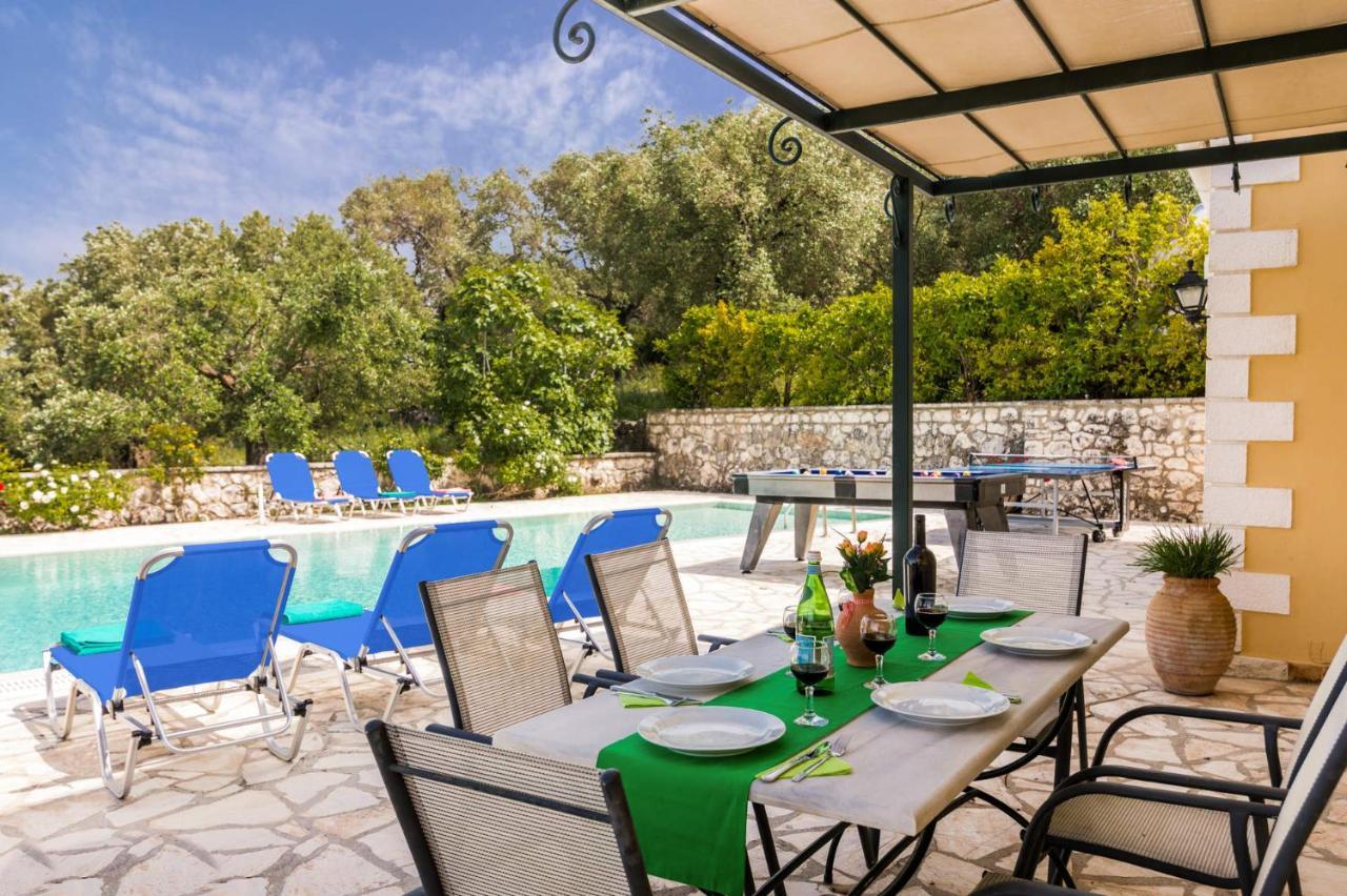 Villa Vingla By Villa Plus Kassiopi Exterior photo